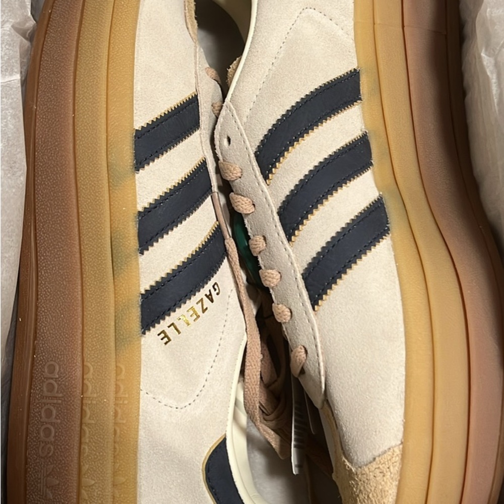 NWT Adidas Gazelle Shoes - Cream and Tan